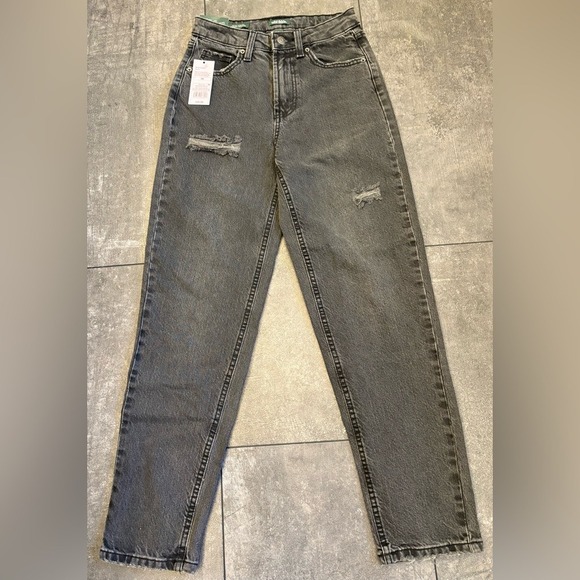 wild fable Denim - NEW Wild Fable High-Rise Tapered Jean Black Distressed Denim Size 00
